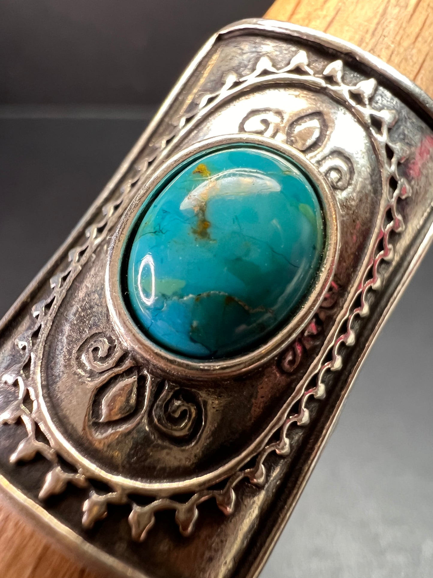 Vintage DIDAE Sterling Silver Kingman Turquoise Shield Ring – Size 7