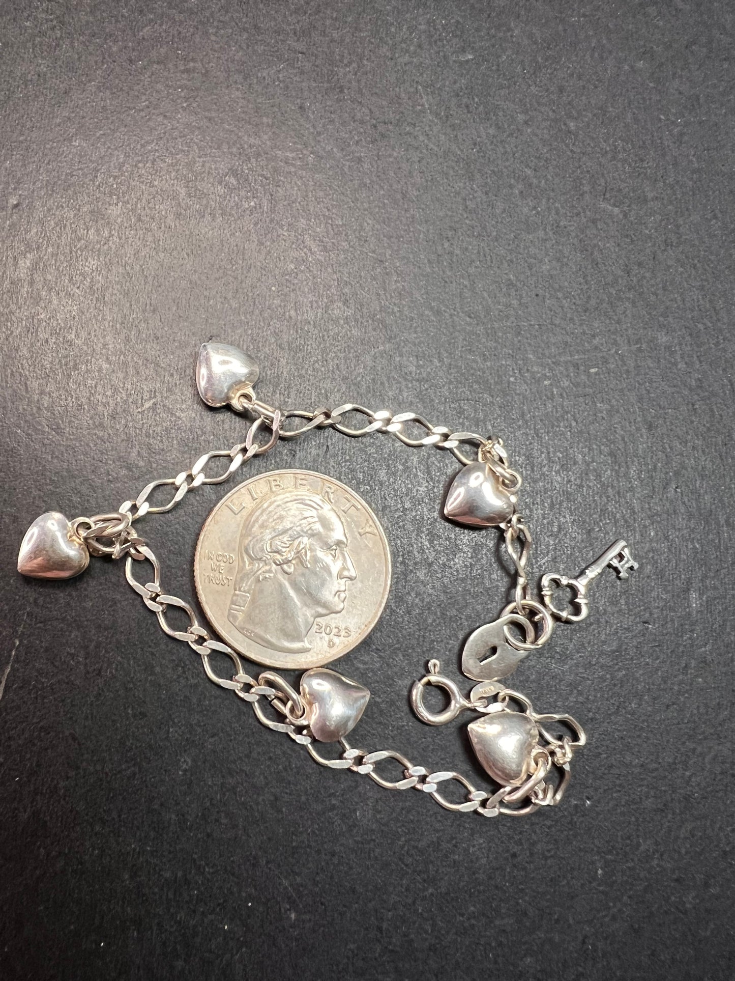Vintage sterling silver puffy hearts lock and key charm bracelet 7.5 inch