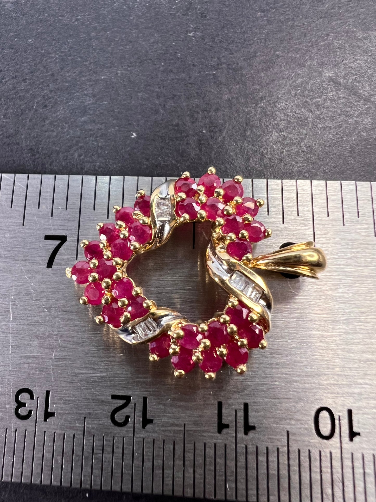 10k gold ruby and diamond heart pendant