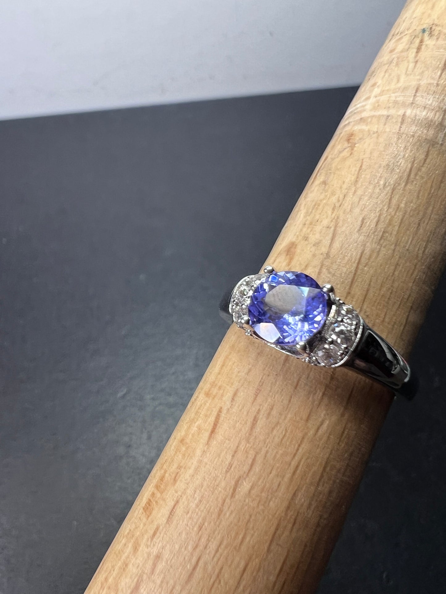 Tanzanite and white topaz sterling silver ring size 9