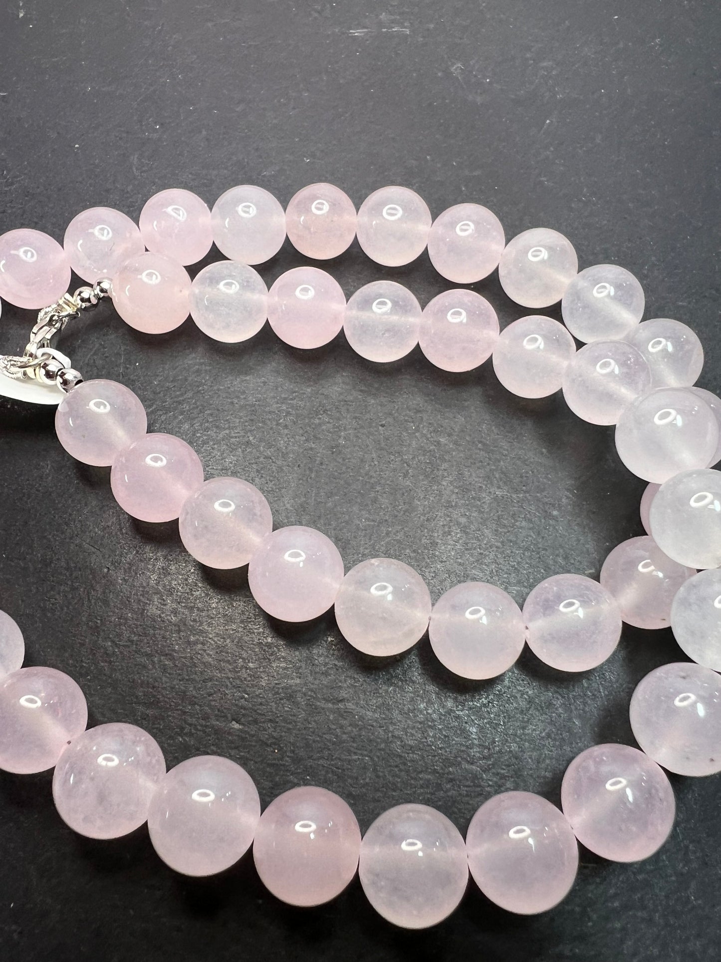 Rose quartz beaded 18 inch necklace with sterling silver clasp *NEW*