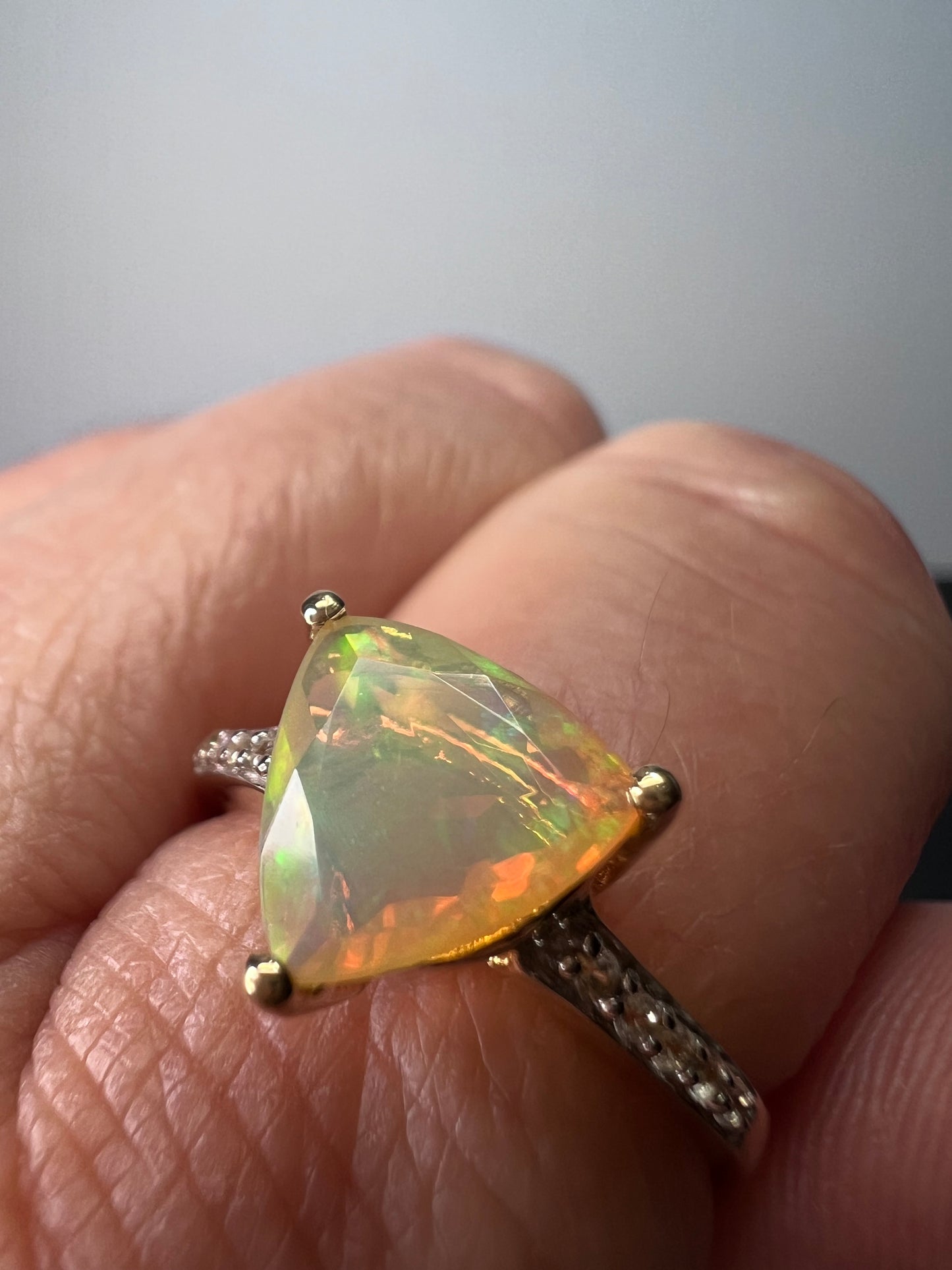 10k gold trilliant cut Ethiopian opal ring size 9