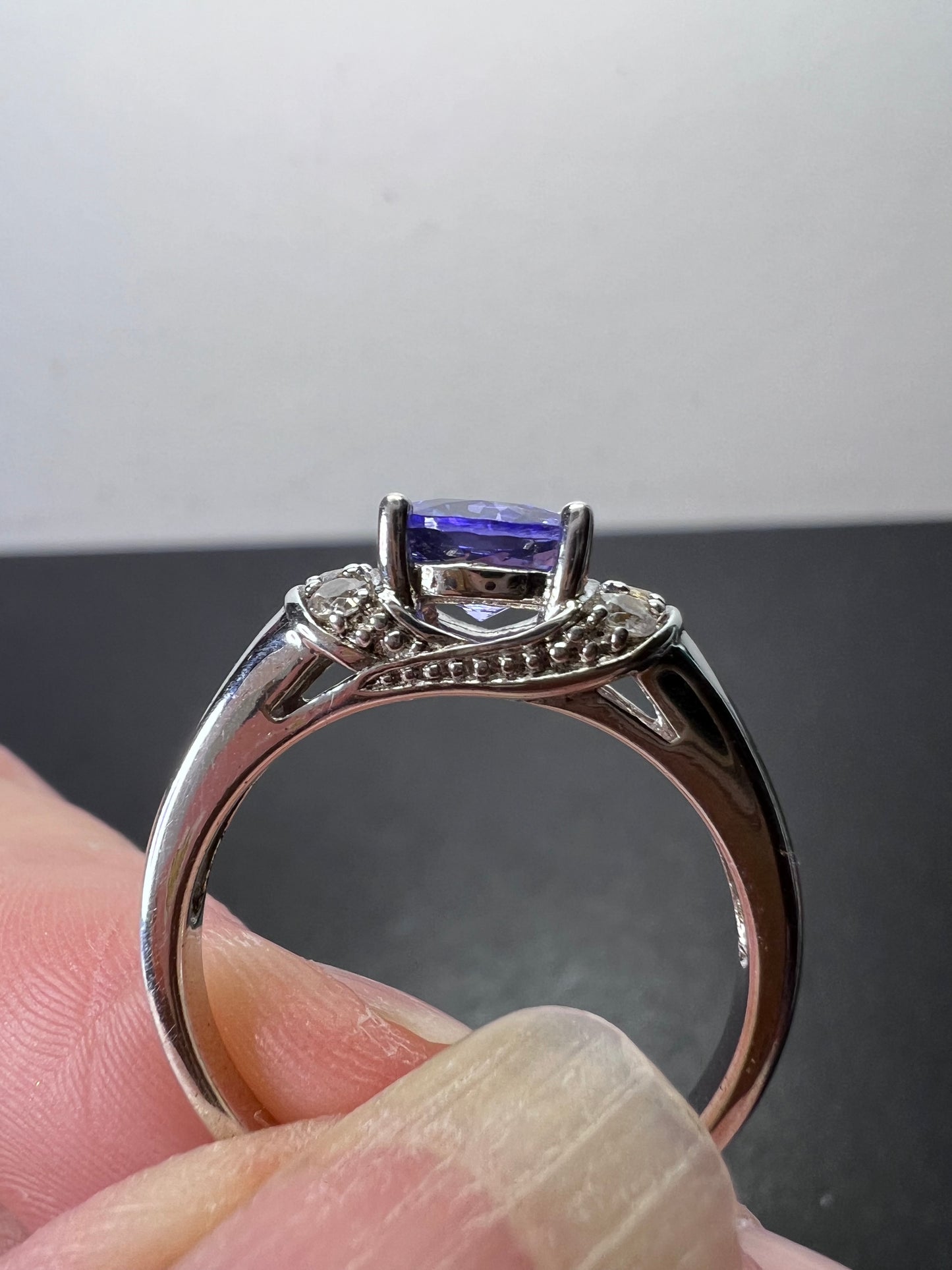 Tanzanite and white topaz sterling silver ring size 9