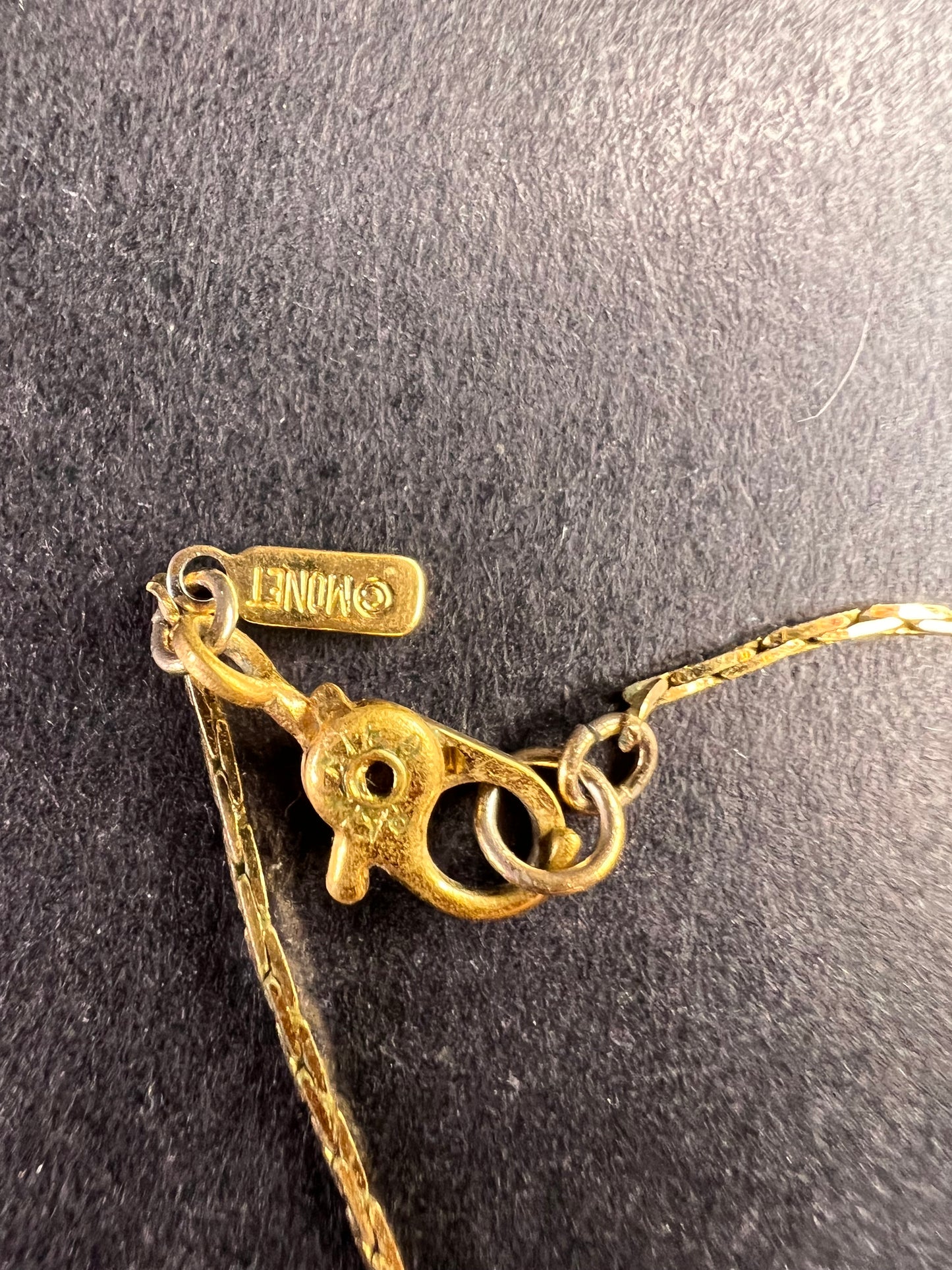 Vintage Monet Shell Pendant Necklace Gold Tone 24 Inch Coastal MCM