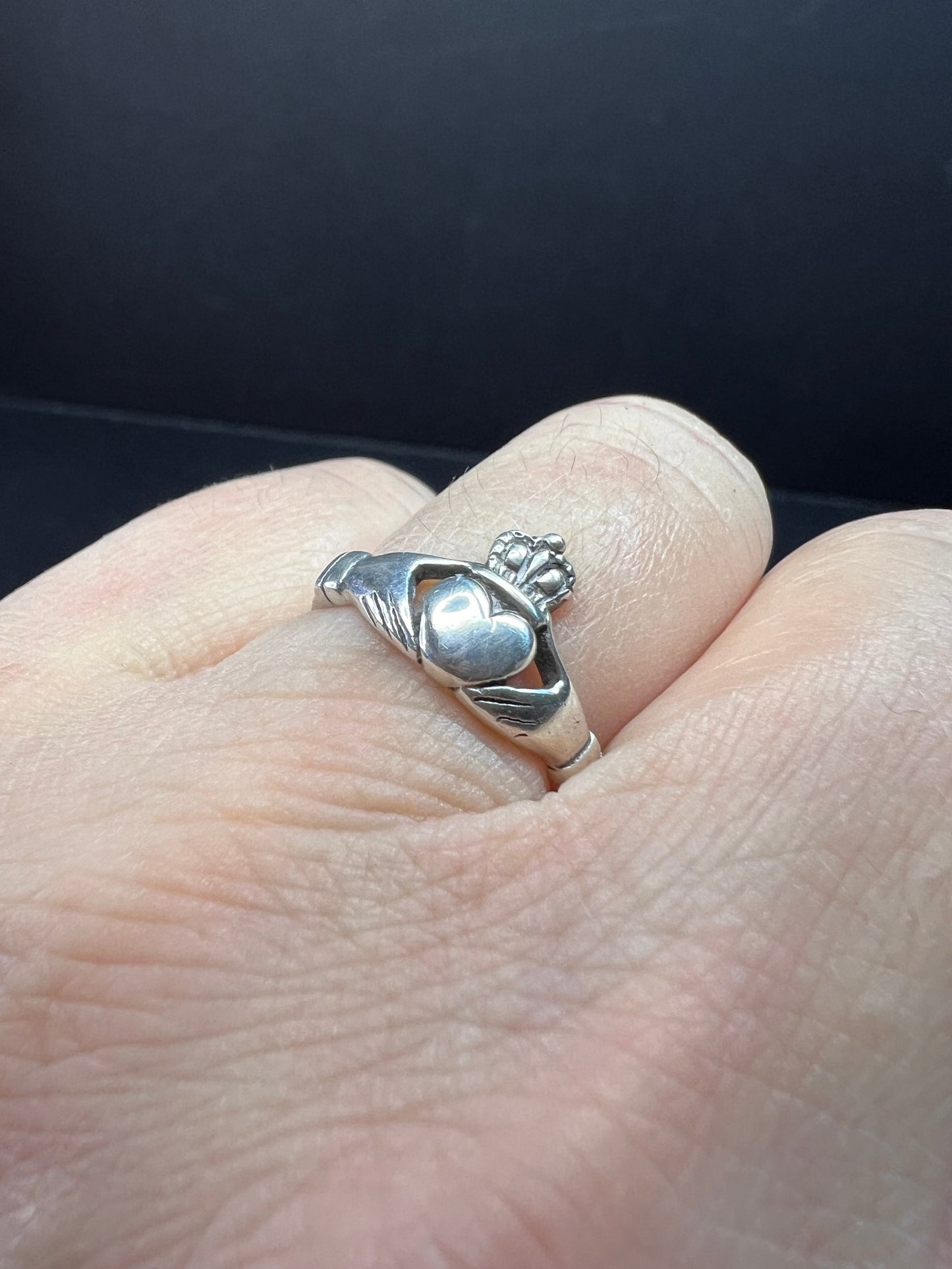 Vintage claddagh sterling silver ring size 6