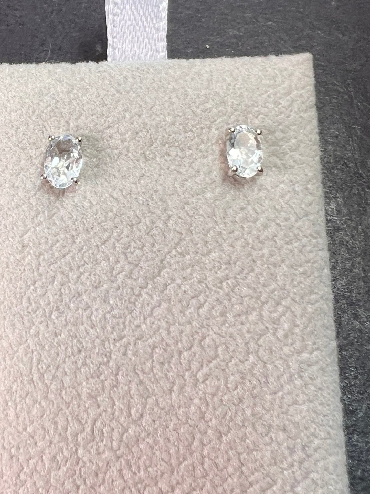 Goshenite solitaire stud earrings in platinum over sterling silver *NEW*