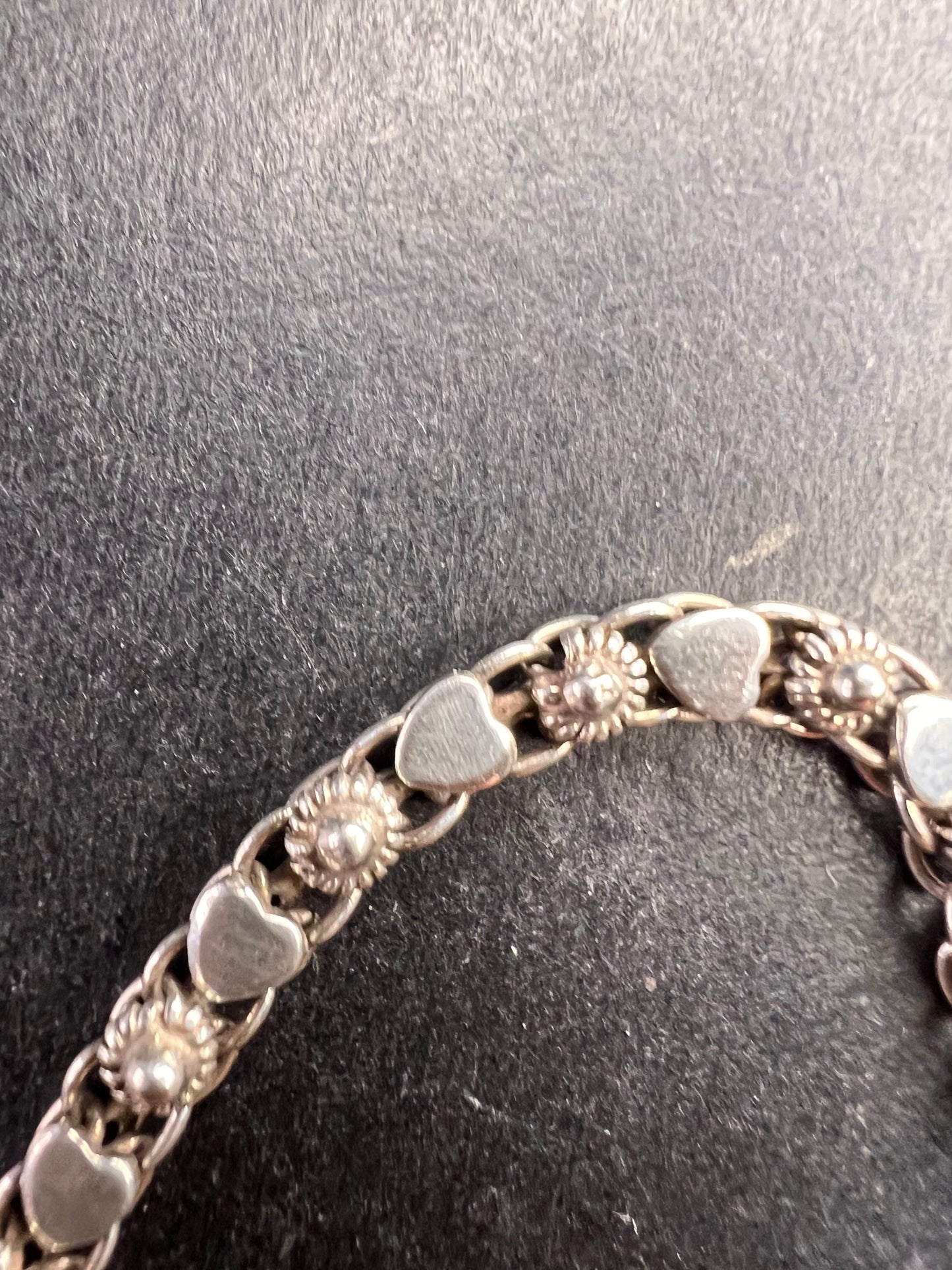 Vintage Cannetille and hearts sterling silver bracelet with charm
