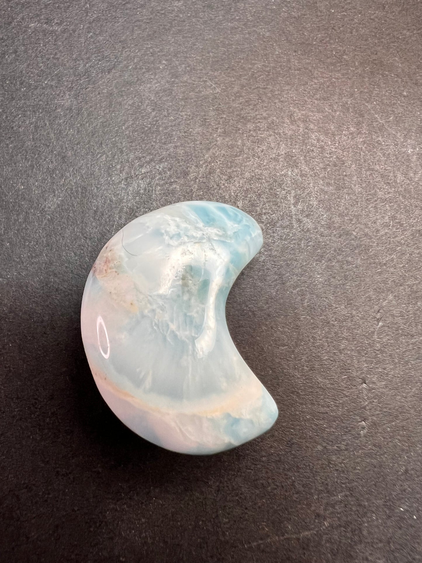 Larimar crescent moon 9.10 grams