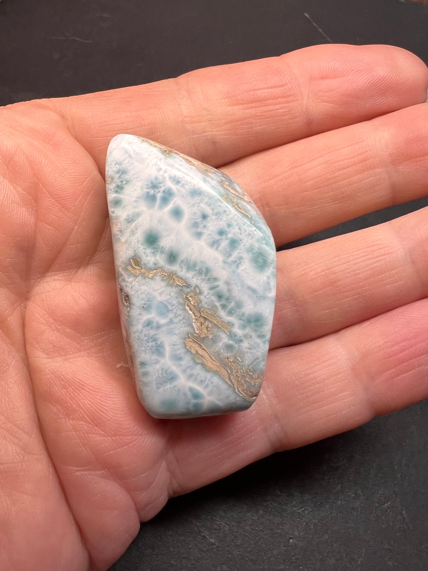 Larimar tumble 33.59 grams
