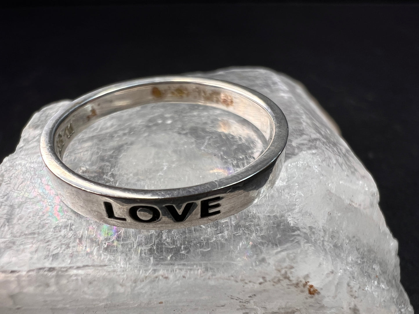 Sterling Silver LOVE Band Ring Size 7 – Stamped 925 IBB TH