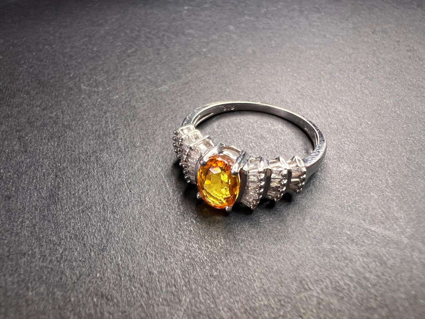 14k white gold yellow sapphire and diamond ring size 7