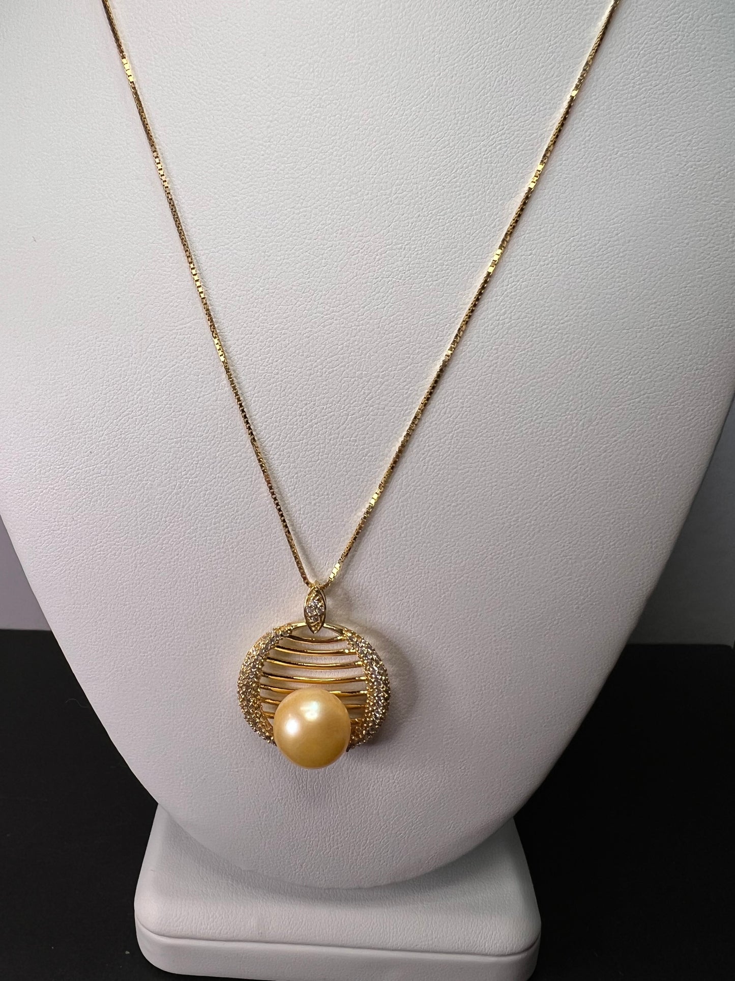 Golden yellow cultured pearl pendant in gold over sterling silver with chain