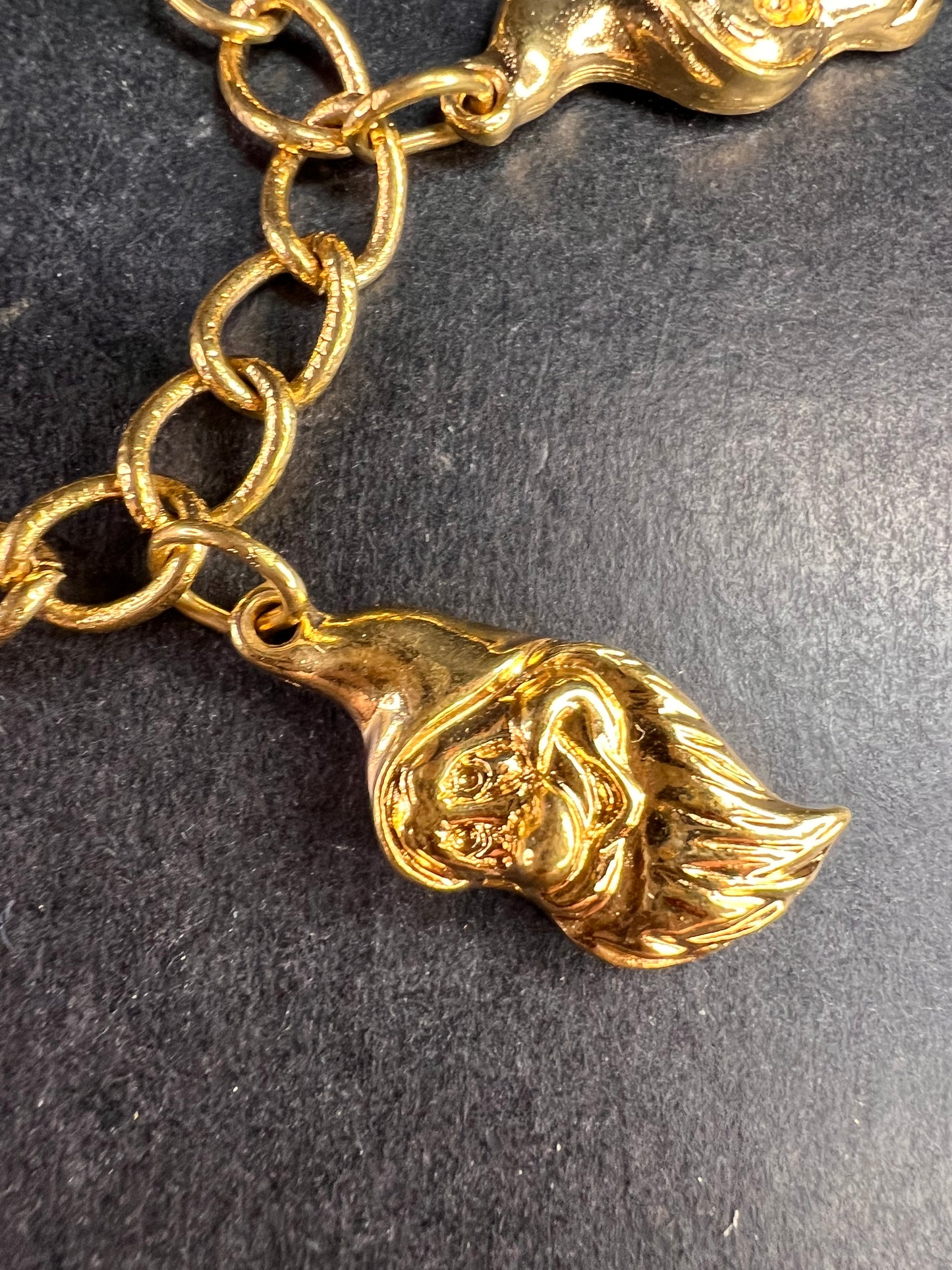 Vintage Disney Seven Dwarfs Gold Tone Charm Bracelet 6.5”