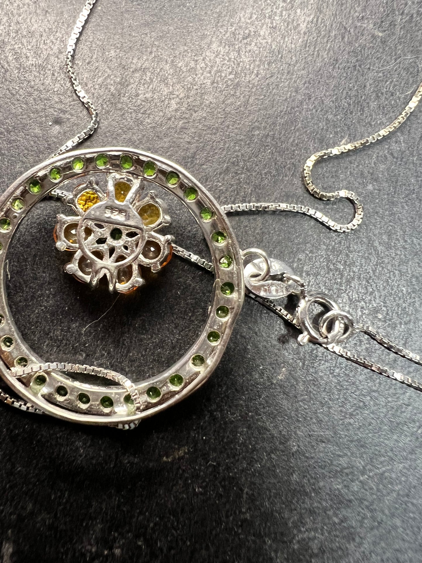 Vintage Sterling Silver Chrome Diopside & Fire Opal Circle Pendant Necklace