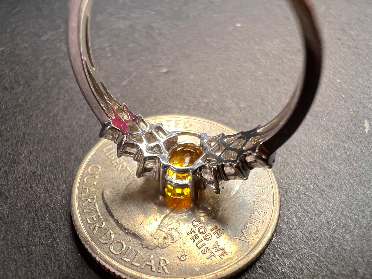 14k white gold yellow sapphire and diamond ring size 7