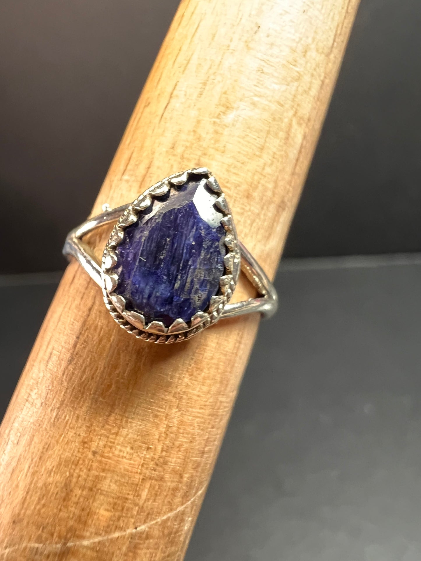Blue kyanite sterling silver teardrop ring size 5