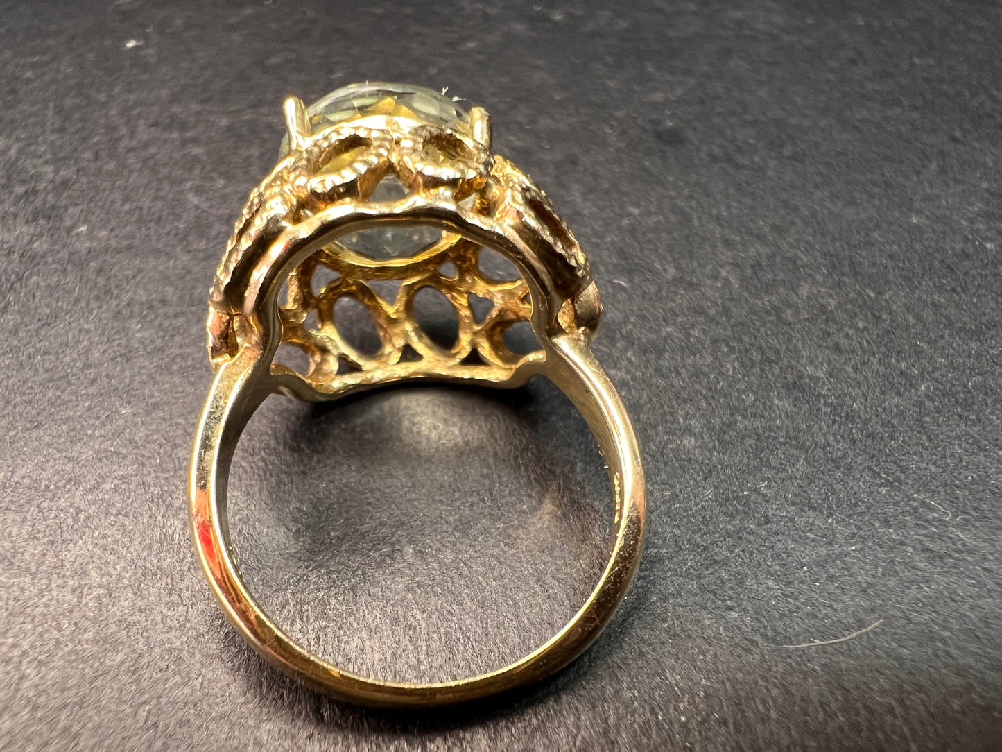 Vintage 10K Yellow Gold Prasiolite (Green Amethyst) Filigree Statement Ring Size 7