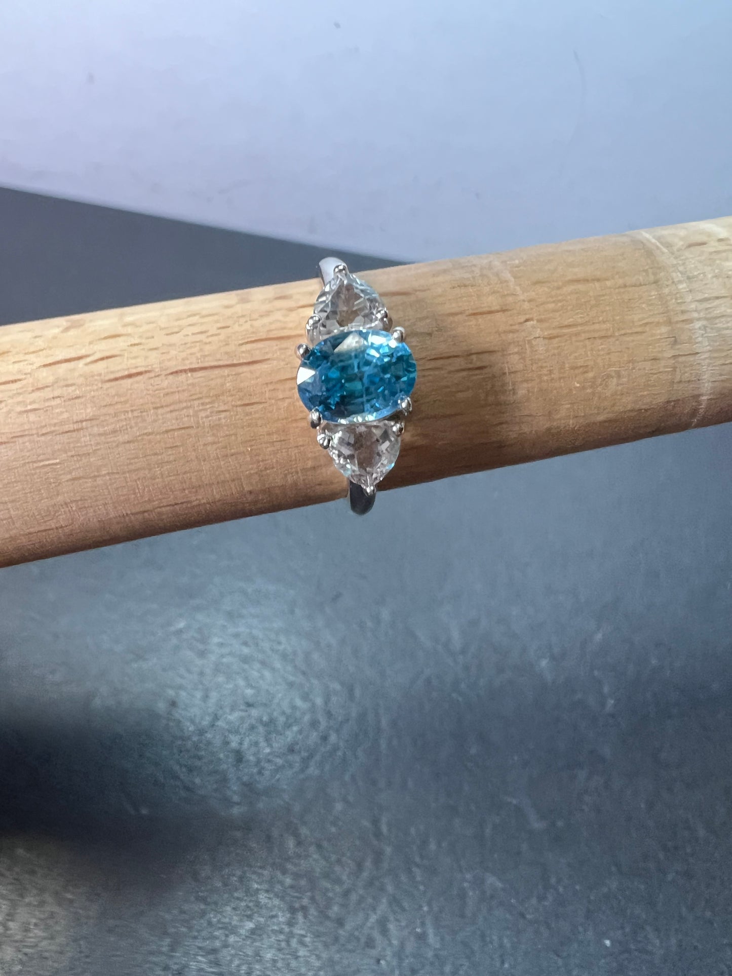 Blue and white topaz sterling silver ring size 9