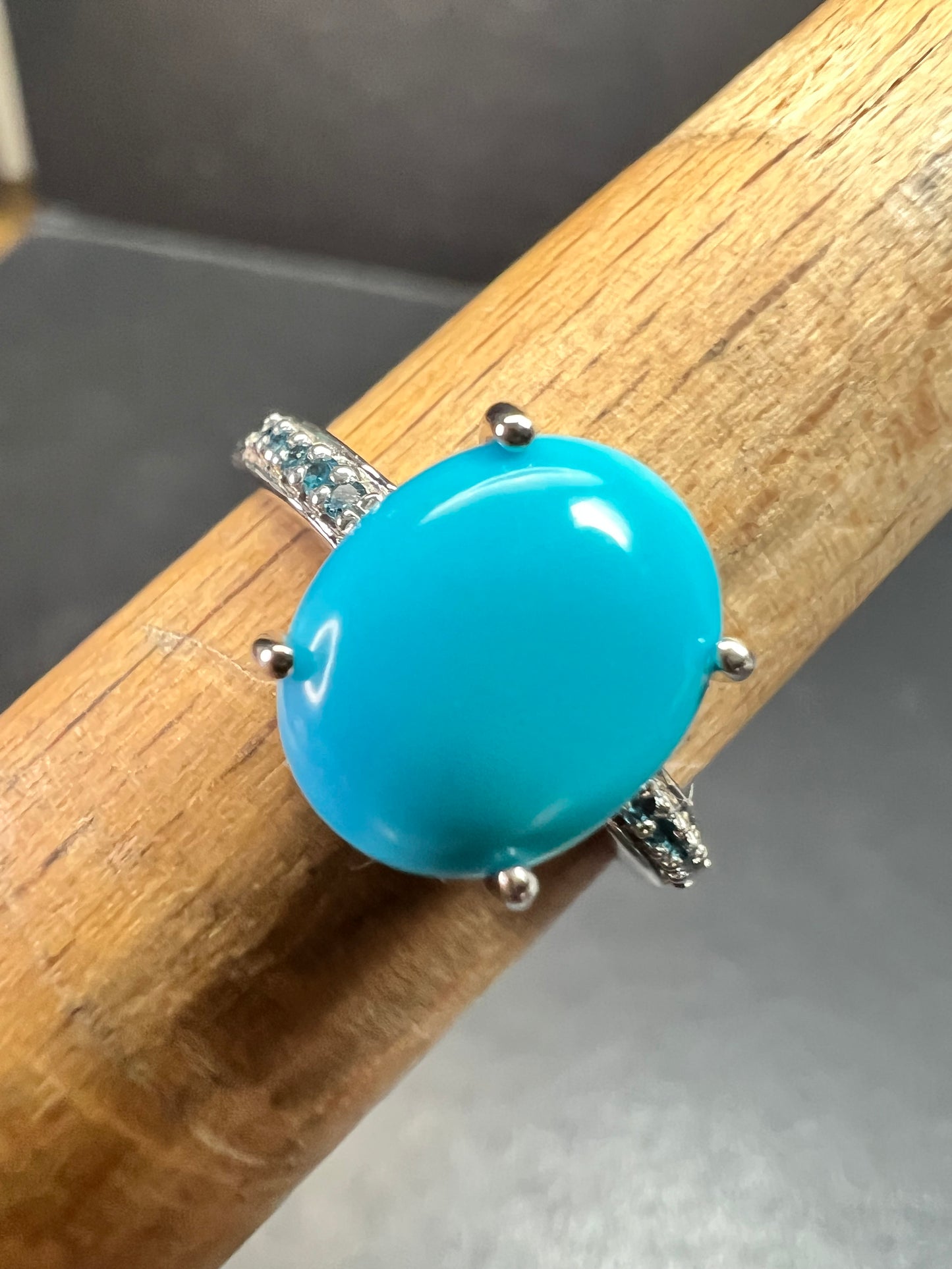 Sterling Silver Turquoise Ring with Blue Diamond Accents Size 6