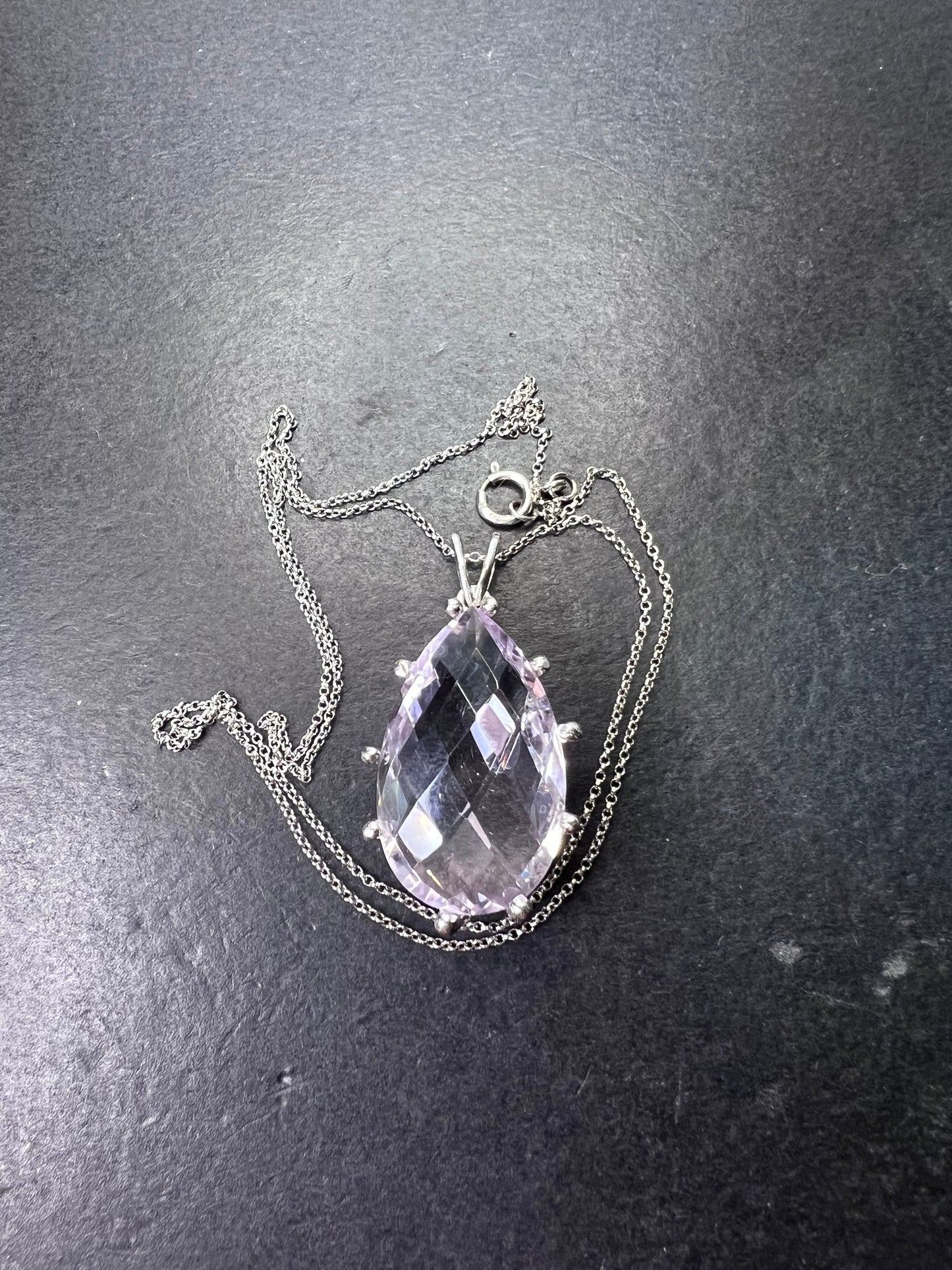 Rose de France amethyst teardrop pendant necklace in sterling silver 17.00 ctw