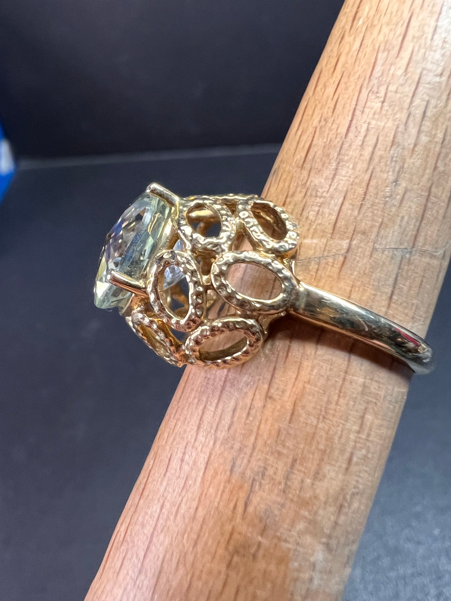 Vintage 10K Yellow Gold Prasiolite (Green Amethyst) Filigree Statement Ring Size 7