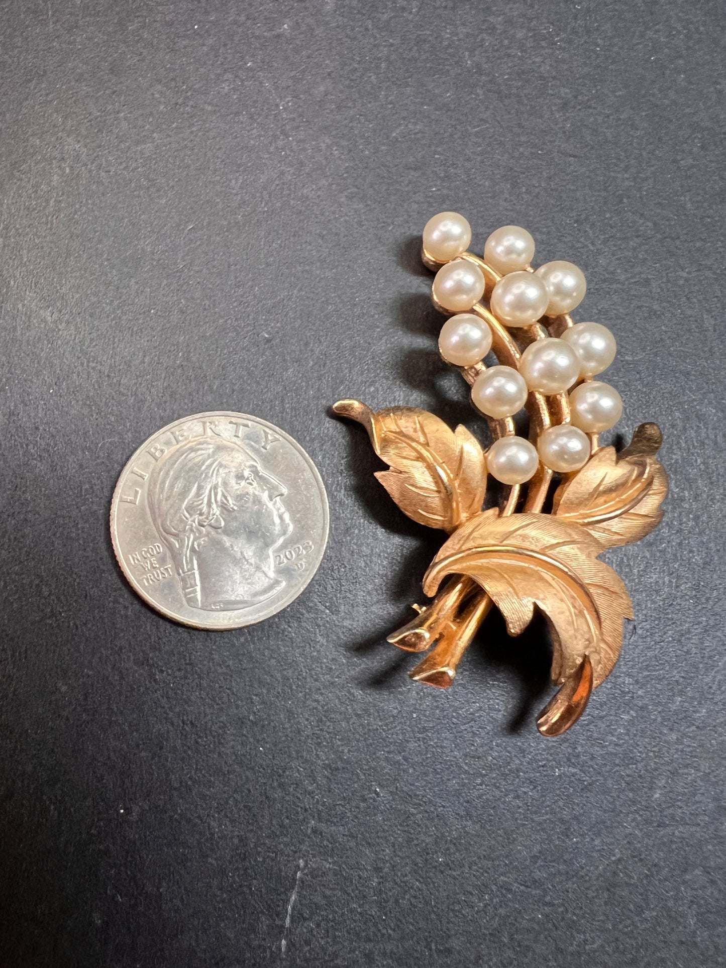 Vintage signed crown Trifari brushed goldtone pearl spray brooch