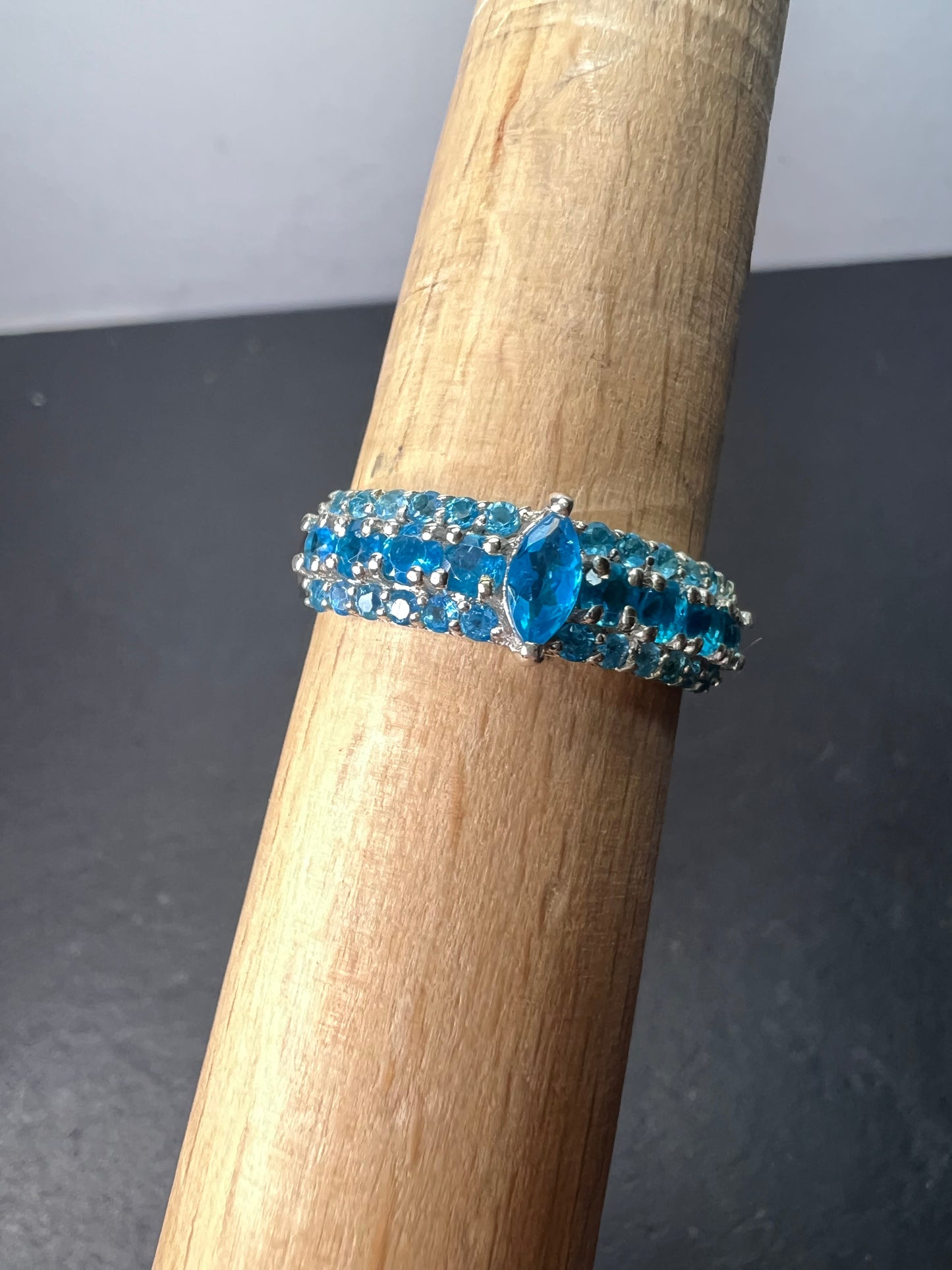 Neon blue apatite sterling silver ring size 9