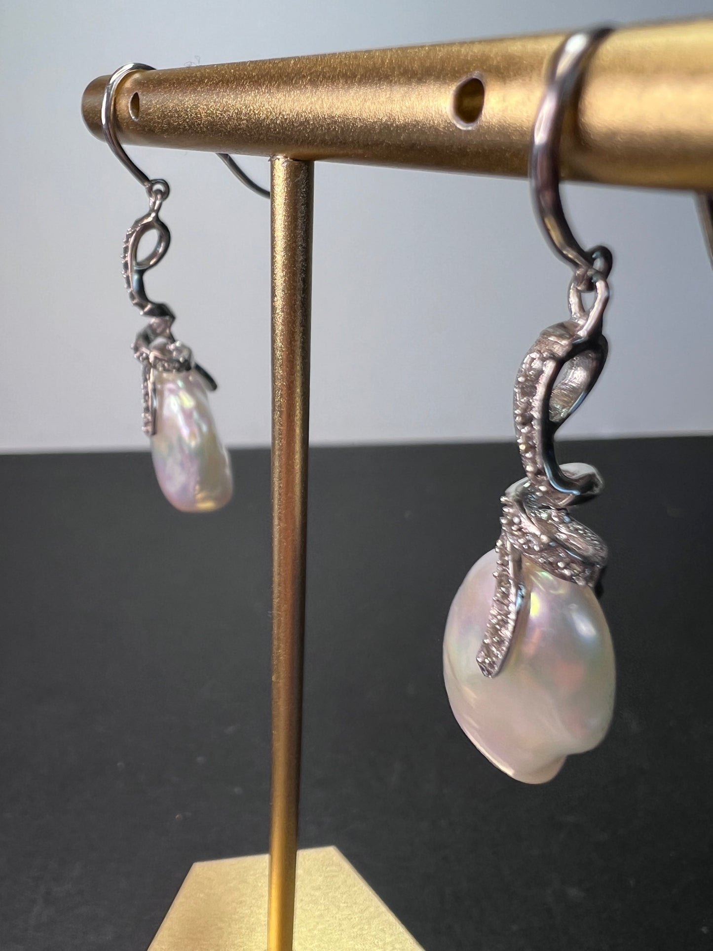 Boroque white pearl sterling silver earrings