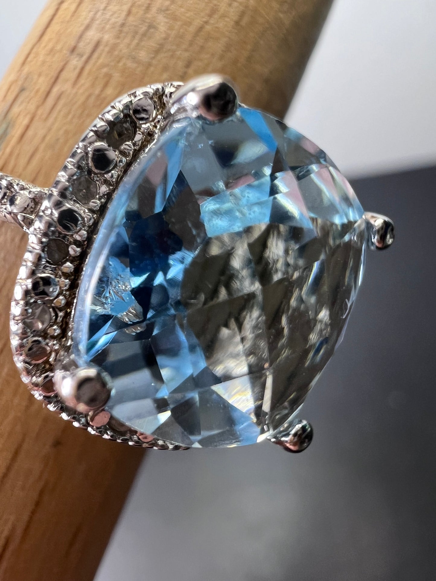 Victoria Townsend Blue Topaz & Rose Cut Diamonds 925 Sterling Silver halo Ring Size 9