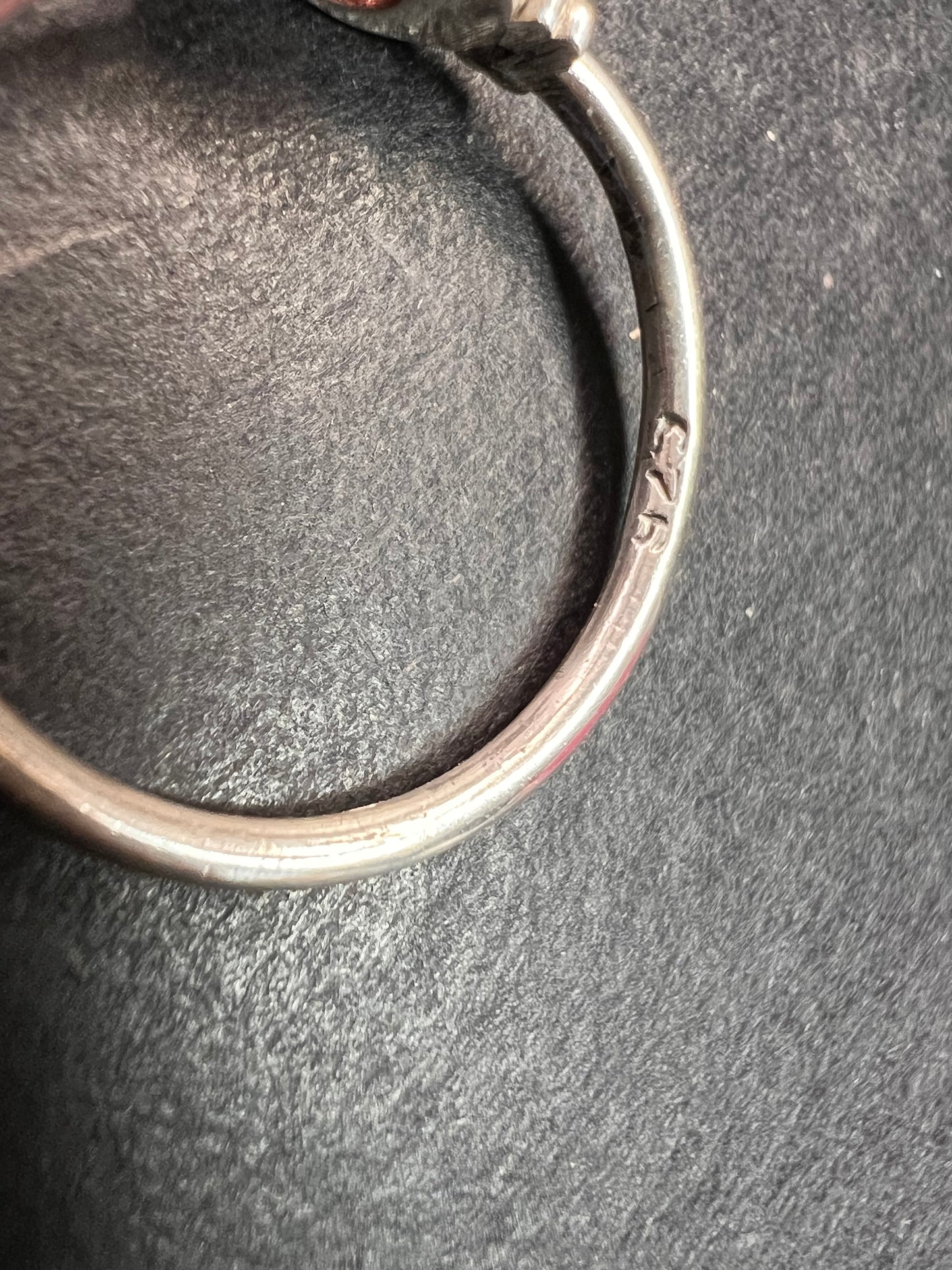 Vintage sterling silver garnet solitaire garnet ring size 7.5