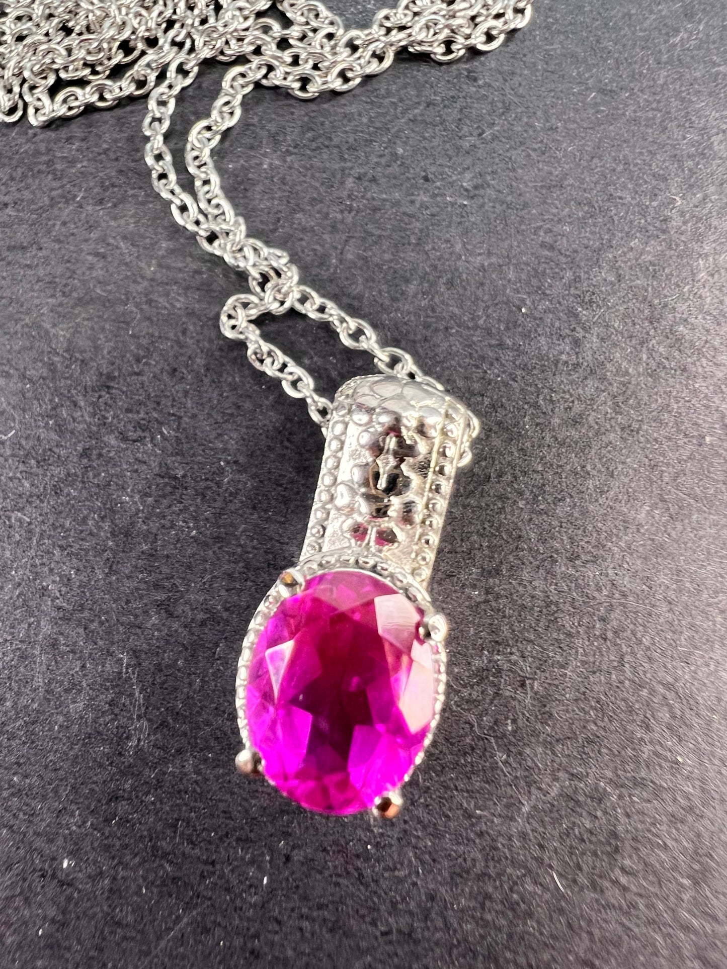 Radiant orchid quartz pendant and chain necklace in stainless steel *NEW*