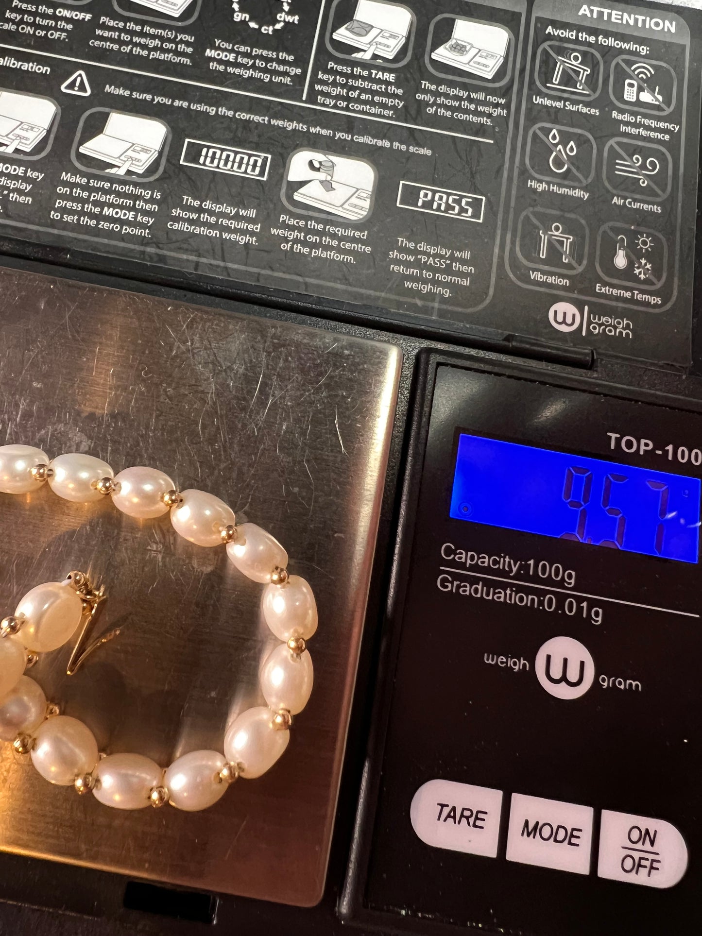 Vintage 14k gold freshwater pearl bracelet