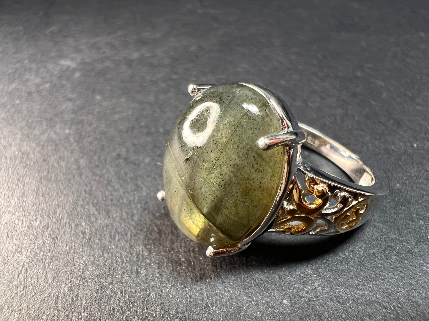 NEW Karis labradorite two toned ring size 9