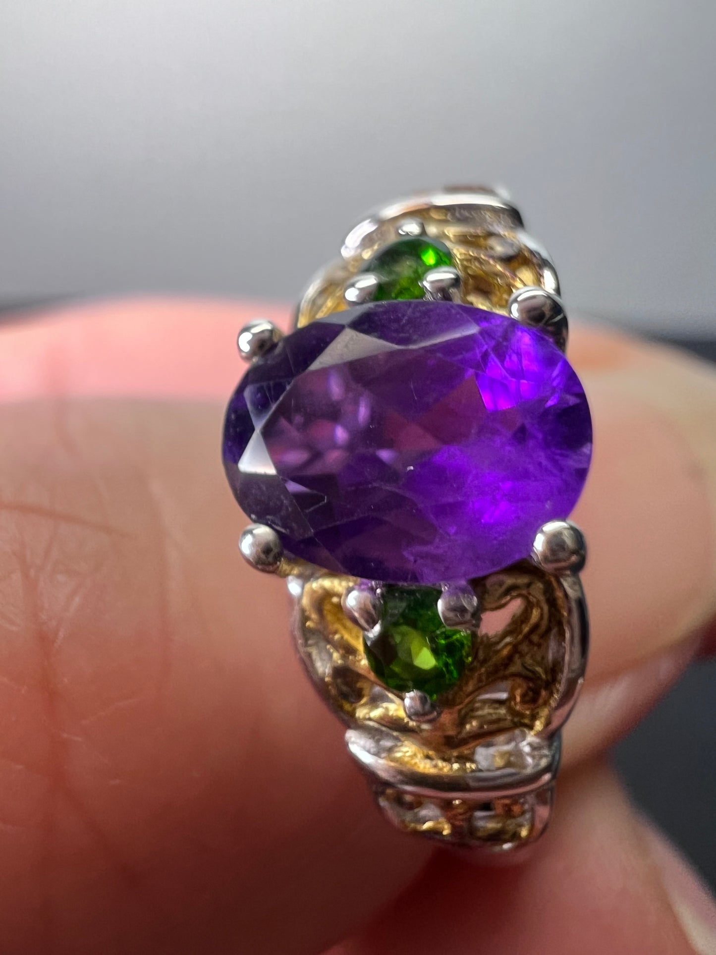 Amethyst and chrome diopside two toned sterling silver ring size 9