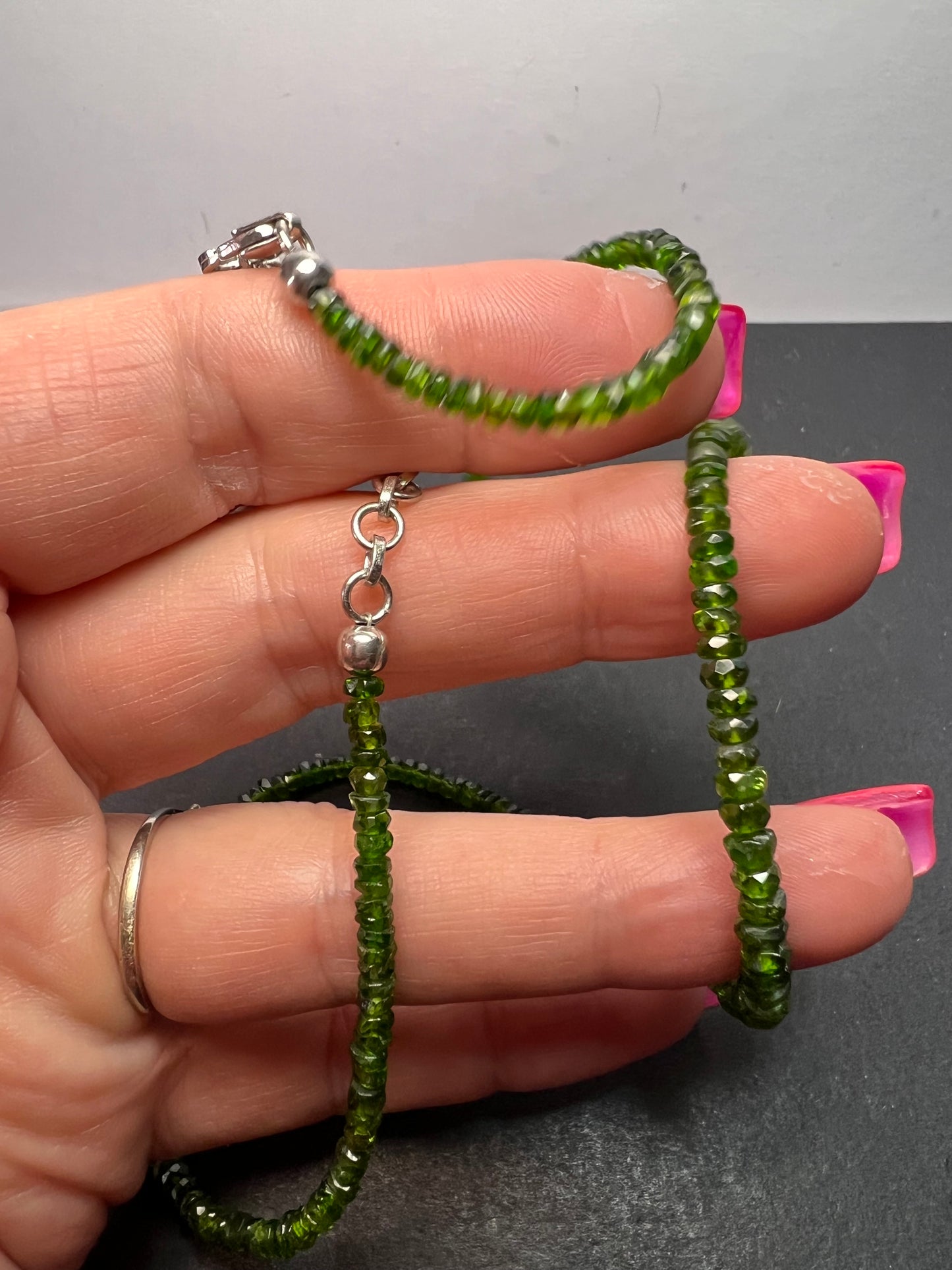 Chrome diopside faceted rondelle necklace