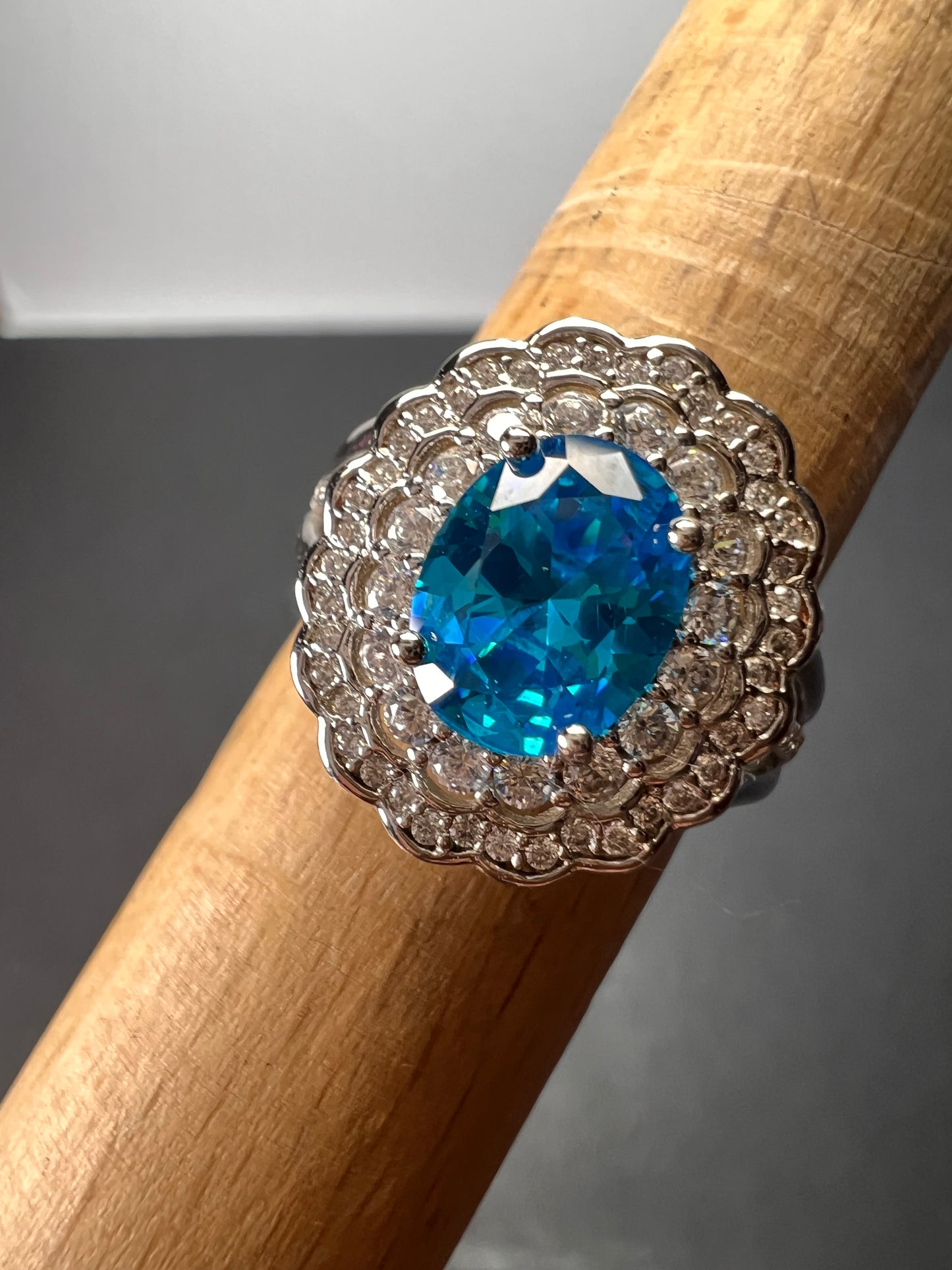 Blue and white CZ halo sterling silver ring size 8