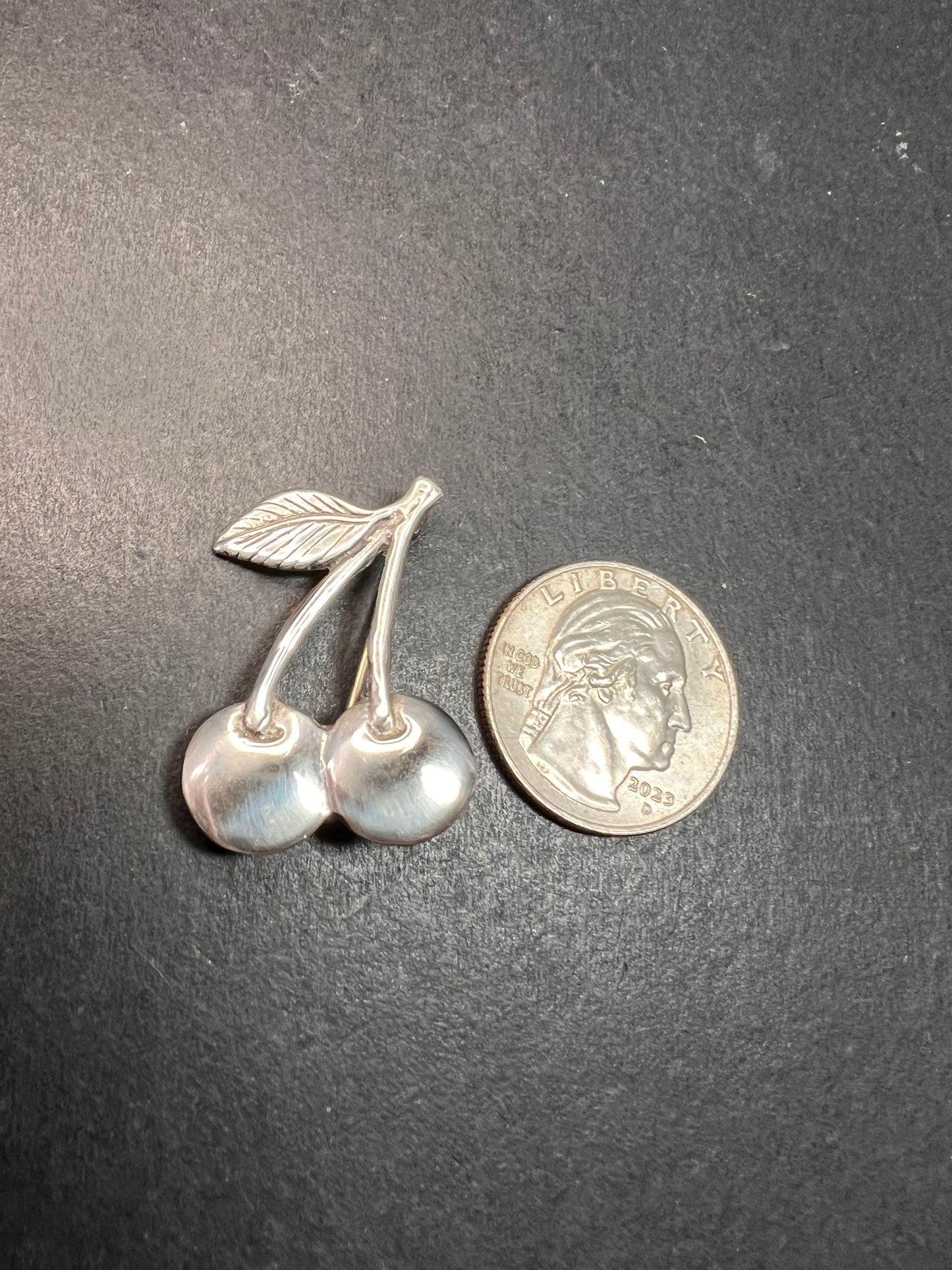 Vintage 80’s sterling silver cherries brooch pin