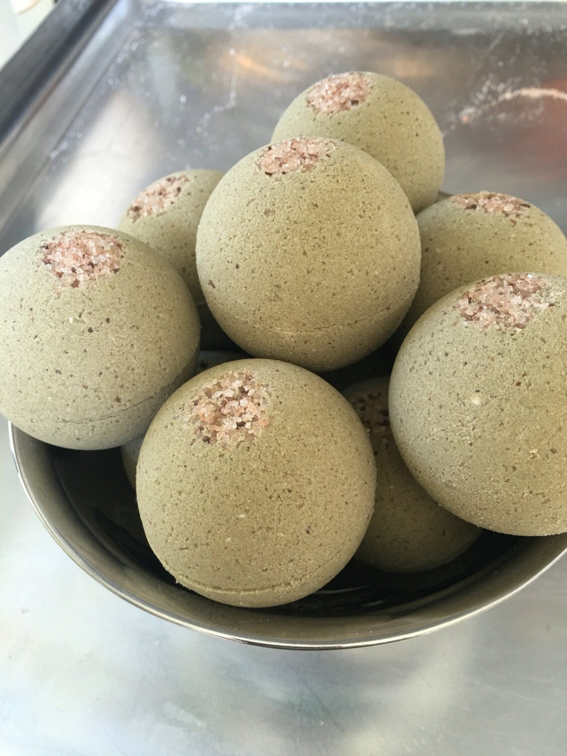 Diwali Detox Bath Bomb. Eucalyptus. Sage. Organic Kelp. Lime. Essential Oils. Epsom Salt. Made in Utah