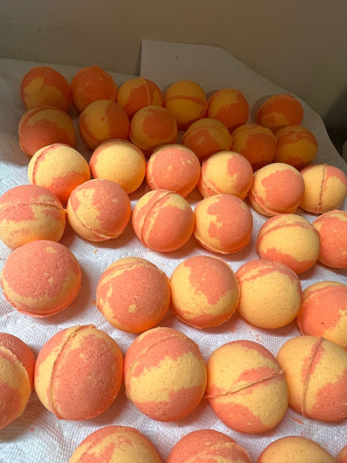 Mango Mantra Bath Bomb. Organic Ingredients . Vegan. Natural. Made in Utah.